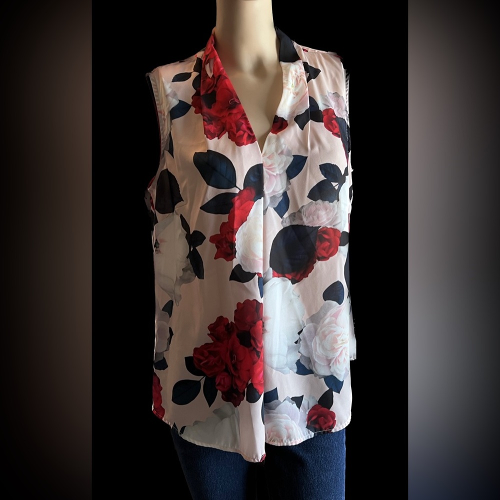 Nine west floral sleeveless top